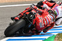 Pecco Bagnaia dicht hinter Johann Zarco in Jerez