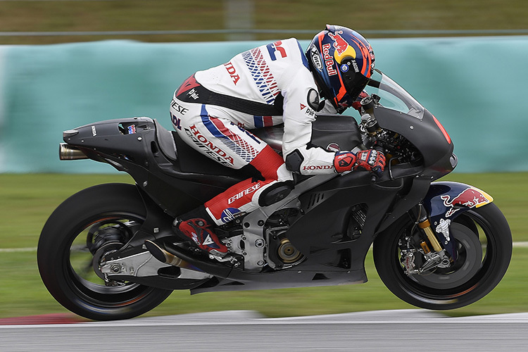 Stefan Bradl heute beim Test in Sepang