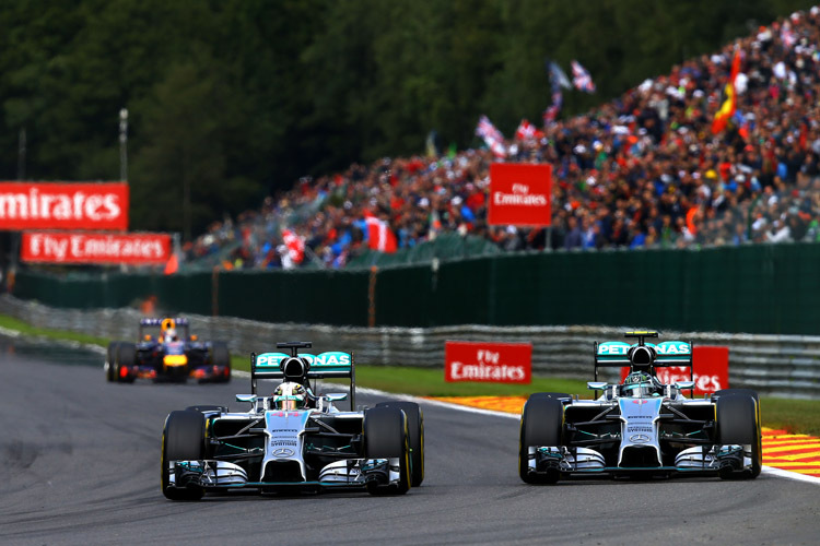 Lewis Hamilton und Nico Rosberg liessen sich im Belgien-GP nicht immer so viel Platz