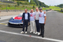 Walter Schöch, Robert Lechner, Franz Tost, Walter Lechner jun. (v.l.n.r.) vor dem speziellen Porsche 911 GT3 R rennsport