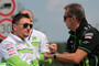 Teamchef Fausto Gresini im Gespräch mit Tech3-Teamchef Hervé Poncharal