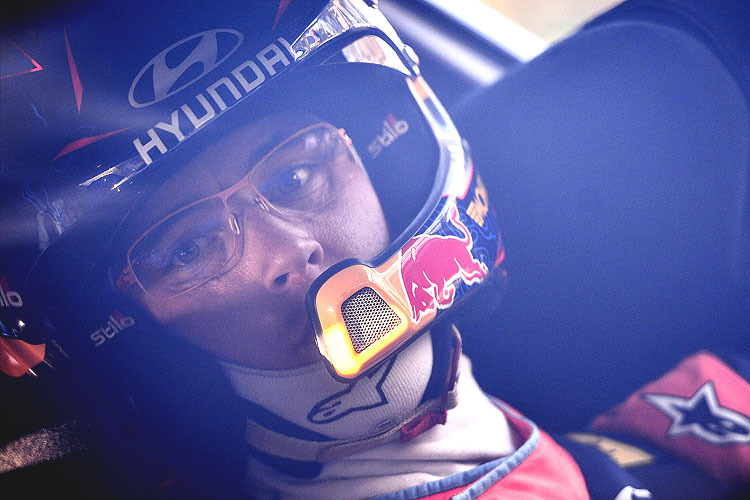 Nach Portugal-Sieg mit guten Titelchancen – Hyundai-Pilot Thierry Neuville