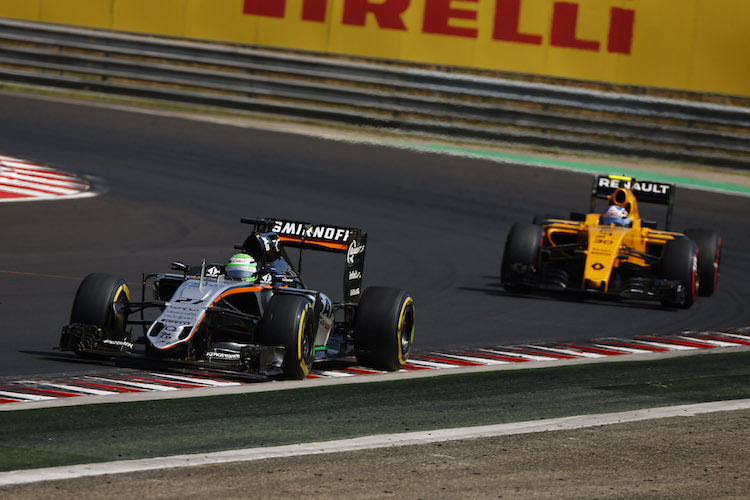 Nico Hülkenberg vor Jolyon Palmer