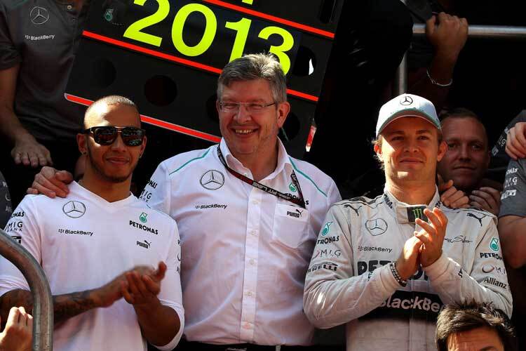 Ros Brawn mit seinen beiden Stars Lewis Hamilton und Nico Rosberg