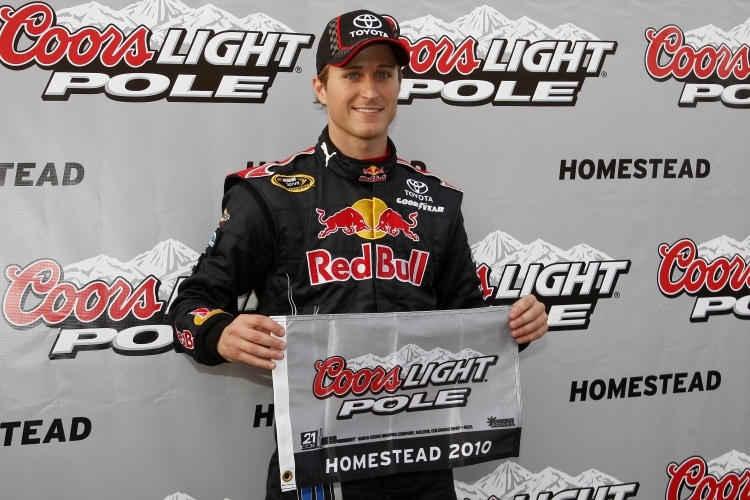 Kasey Kahne fährt 2011 ein volles Jahr bei Red Bull