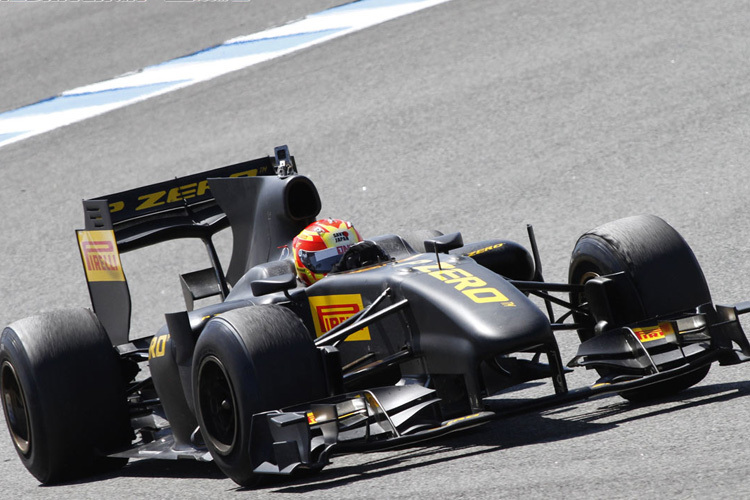 Jaime Alguersuari bei seiner Arbeit als Pirelli-Testpilot