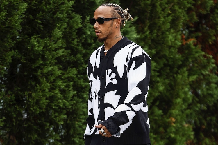 Lewis Hamilton sagt über Red Bull Racing: «Sie haben beim letzten Mal ein schwieriges Wochenende erlebt, aber hier sollte ihr Fahrzeug phänomenal sein»