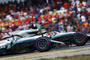 Valtteri Bottas und Lewis Hamilton