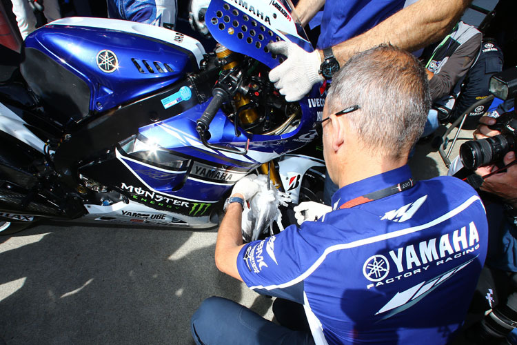 Lorenzo hat den Vogel abgeschossen, Yamaha-Teammanager Zeelenberg entfernt ihn