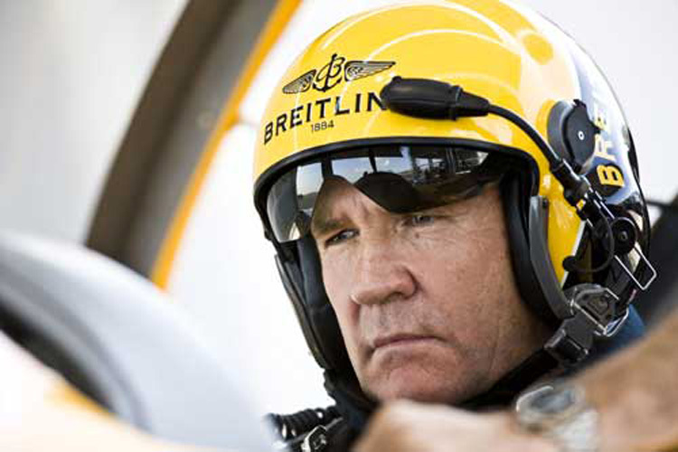Lamb im Cockpit seiner allem Anschein nach starken MXS-R