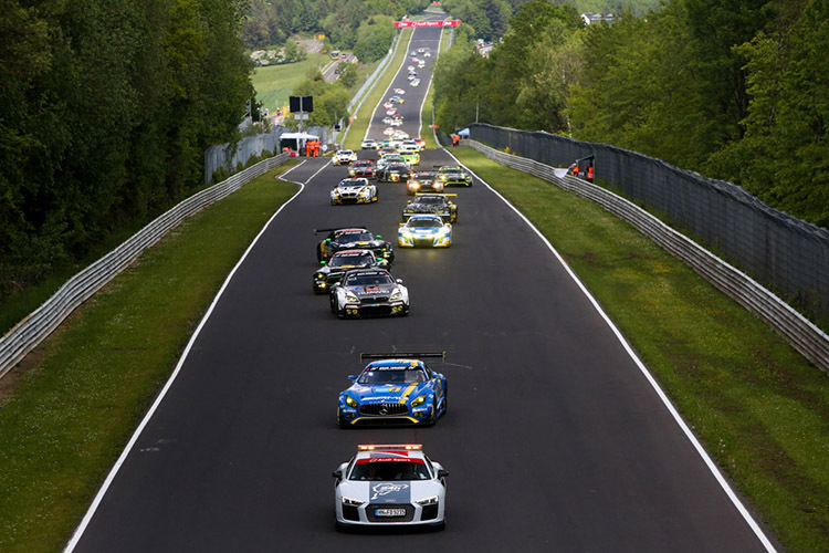 Vom 25. bis 28. Mai 2017 findet das 24h-Rennen Nürburgring-Nordschleife statt, fünf Wochen davor steht das ADAC Qualifikationsrennen auf dem Programm.