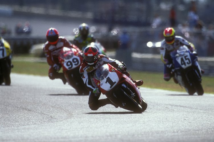 Carl Fogarty fuhr in den 1990er Jahren 59 Superbike-Siege ein 