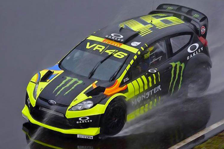 Valentino Rossi trainierte im Regen für die Monza RallyShow