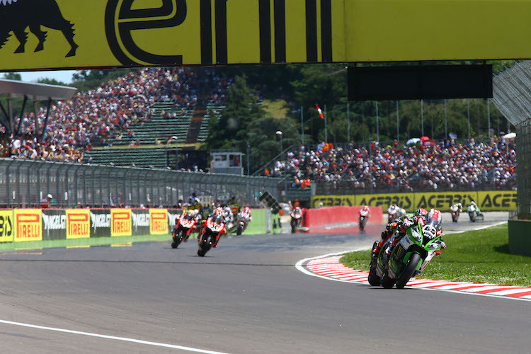 2015 waren die beiden Werks-Kawasaki in Imola eine Macht