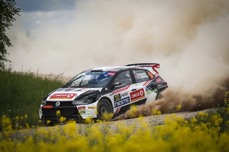 Oliver Solberg bei seinem Lettland-Sieg 2019