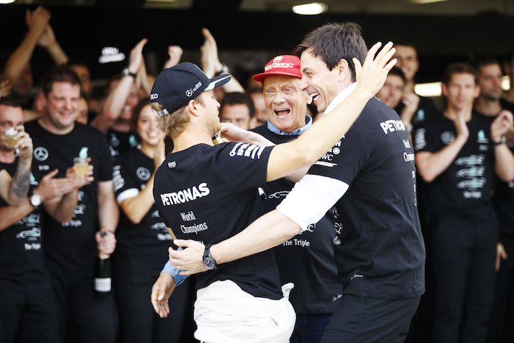 Mercedes-Motorsportdirektor Toto Wolff und Nico Rosberg feierten 2016 zusammen den WM-Titelgewinn