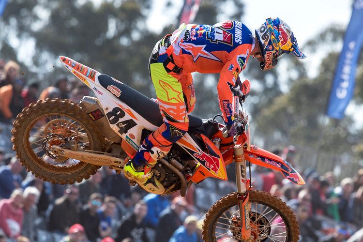 Jeffrey Herlings gewinnt den ersten Lauf in Portugal 