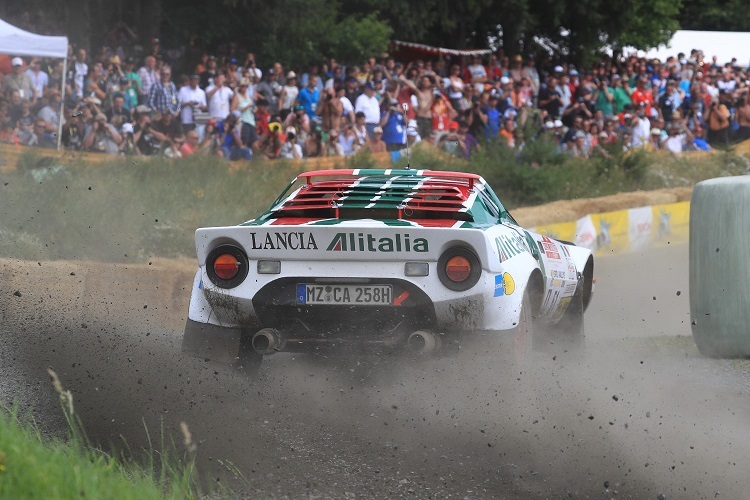 Der Lancia rally 037 von Claus Aulenbacher