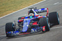 Carlos Sainz bei Filmaufnahmen mit dem neuen Toro Rosso