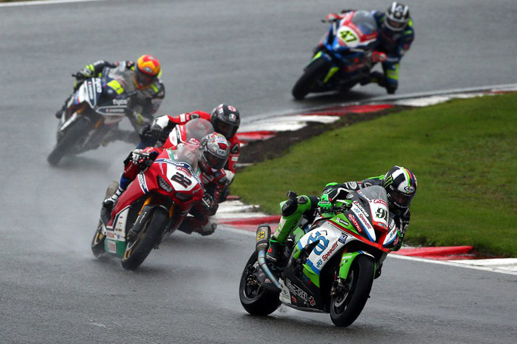 Leon Haslam (91) holte sich in Brands Hatch seinen 15. Saisonsieg