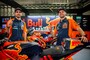 Das neue Red-Bull-Werksteam: Oliveira und Binder wurden bei Ajo aufgebaut