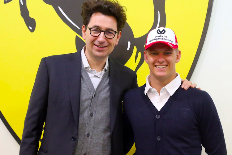 Mattia Binotto und Mick Schumacher