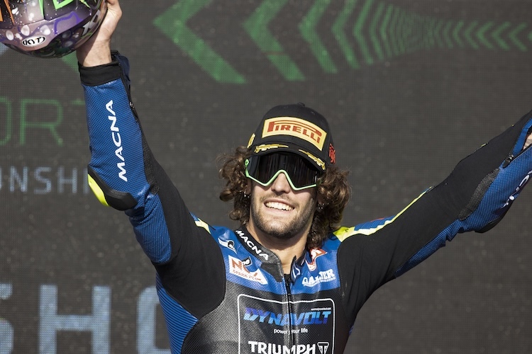 Der Wechsel in die Supersport-WM rettete Manzis Karriere