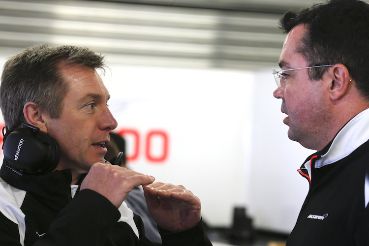 Tim Goss mit McLaren-Teamchef Eric Boullier