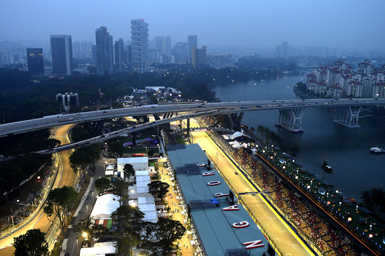 Die Strecke in Singapur ist für die Piloten und Ingenieure eine besonders grosse Herausforderung