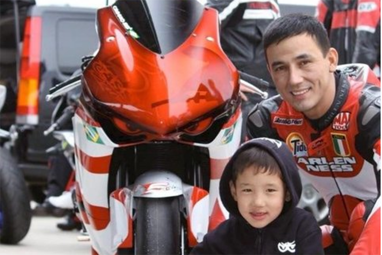 Auch Meikon Kawakamis Vater ist von Motorrädern begeistert