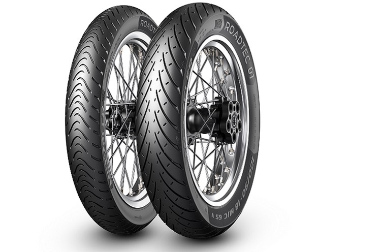 Moderne Reifen jetzt in Diagonalbauweise auch für klassische Motorräder: Metzeler Roadtec 01