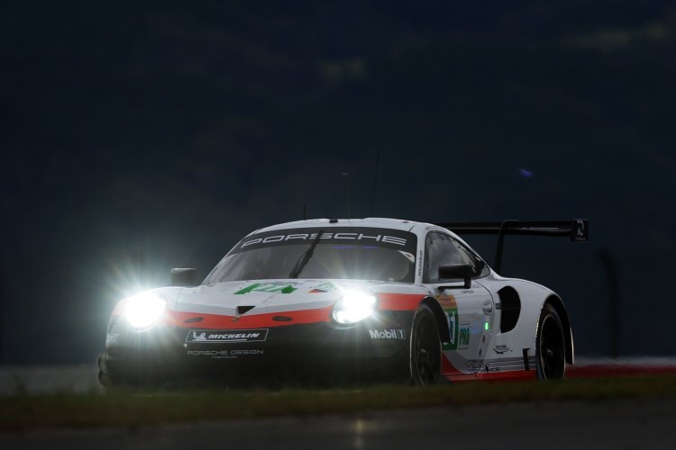 Der Porsche 911 RSR von Richard Lietz und Gianmaria Bruni
