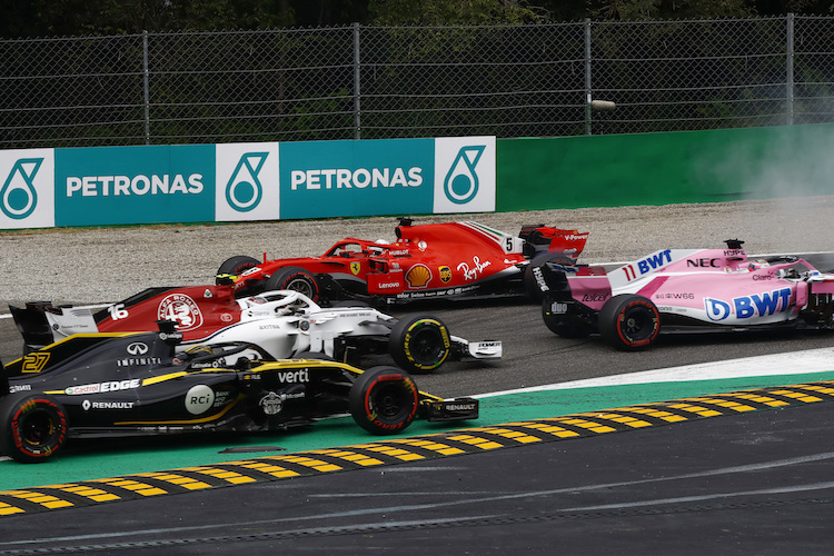 Sebastian Vettel: «Natürlich ist es enttäuschend, nach nur wenigen Kurven schon entgegen der Fahrtrichtung zu stehen»