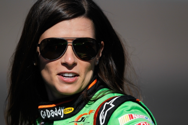 Danica Patrick schrieb am Sonntag Geschichte