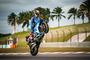 1. Haltungsnote 10: Alex Rins mit mega Wheelie in Sepang. Wenn er schon beim Wintertest gewusst hätte, dass Suzuki aussteigt...