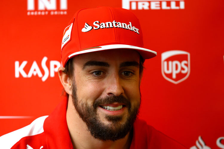 Fernando Alonso hält sich bezüglich seiner Zukunft weiter bedeckt