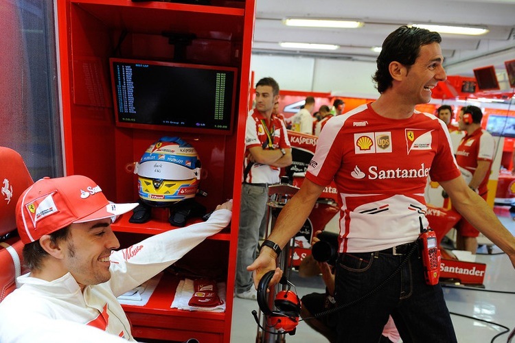 Pedro de la Rosa (rechts): Kleiner Spass mit Fernando Alonso