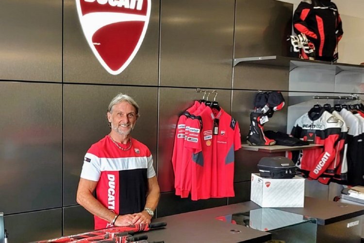 Wer würde sich nicht gerne von Carl Fogarty beraten lassen