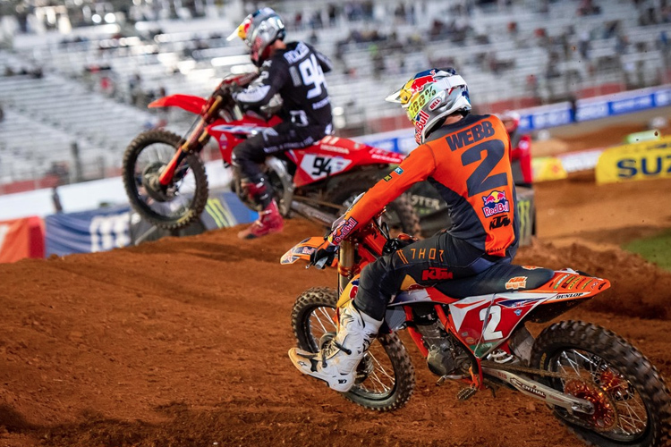 Cooper Webb (#2) und Ken Roczen (#94) im Rennen von Atlanta-3