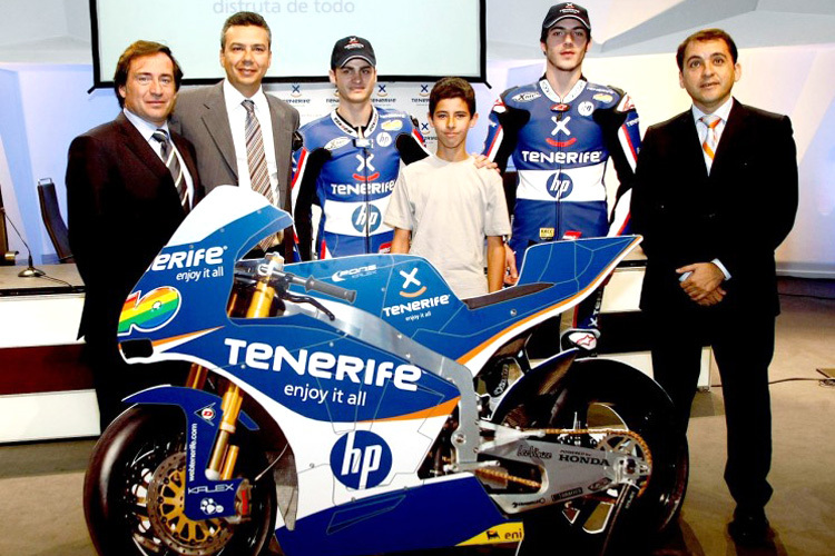 In Blau: Sito Pons (li.) Gadea (Mitte), Axel Pons