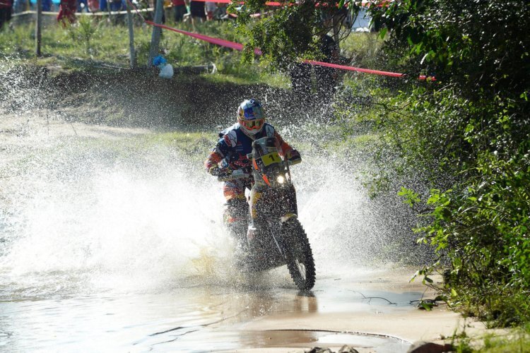 Toby Price dominierte die zweite Etappe der härtesten Rallye der Welt