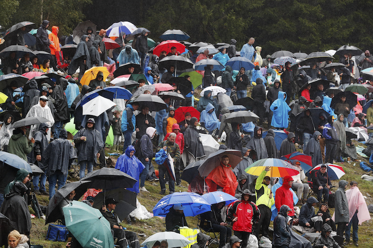 Tapfer: Die Fans in Spa