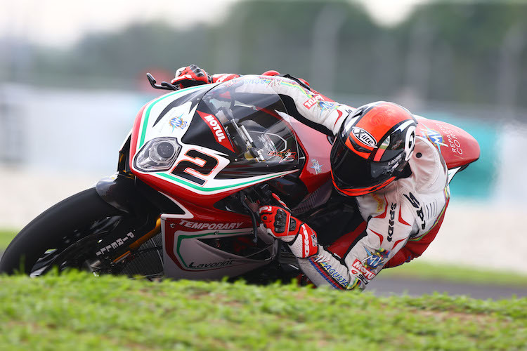 Leon Camier holte beim Meeting in Sepang zwei Top-10-Finishs