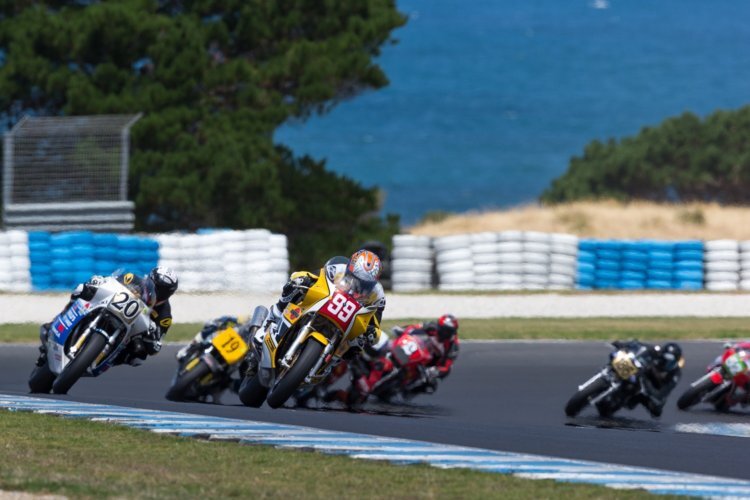 Die Motorräder vergangener Zeiten werden im Januar 2018 auf Phillip Island gegeneinander antreten 