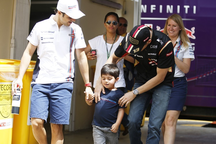 Felipe Massa mit Sohn und Pastor Maldonado