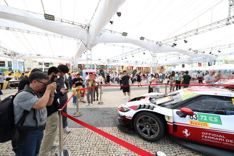 Die Fans sind heiß auf den FIA GT World Cup