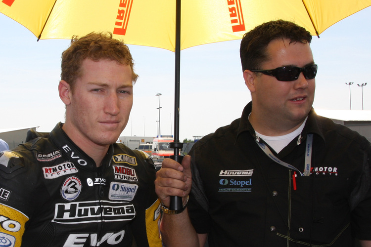 Gaerth Jones (links) und sein Manager Rob Vennegoor