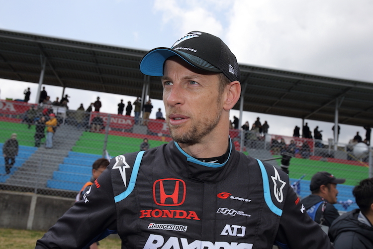 Jenson Button trifft in Le Mans auf Fernando Alonso