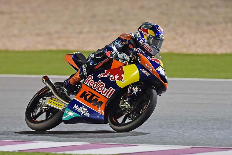 Brad Binder unter dem Flutlicht von Katar