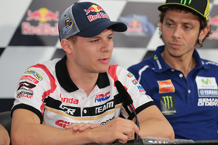 Ein Bild von 2014: Stefan Bradl (li.) mit Valentino Rossi